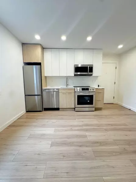 11 Parker Hill Ave #9, Boston, MA 02120