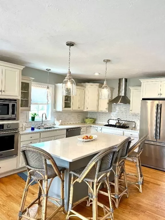 Kingston, MA 02364,5 Eagle Dr