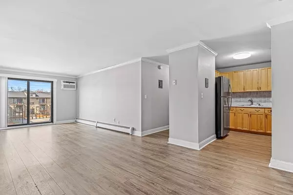 311 Pawtucket Blvd #27 Lowell, MA 01854