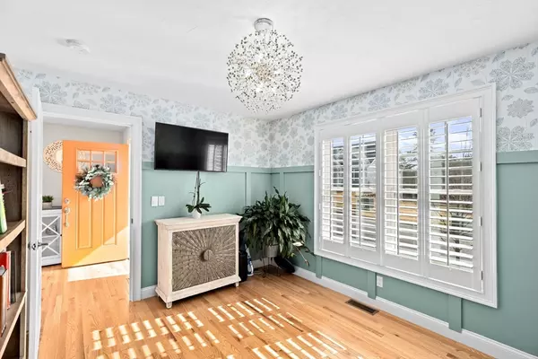 Plymouth, MA 02360,24 Lotus Dr
