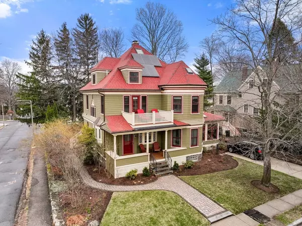 27 Whittemore St, Boston, MA 02132
