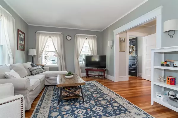 Natick, MA 01760,5 Roxbury Ave #5
