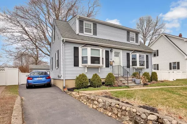 43 Roberts Rd, Medford, MA 02155