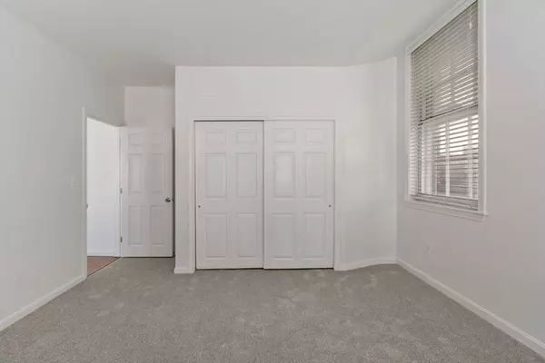 Haverhill, MA 01830,57 Washington St #3D