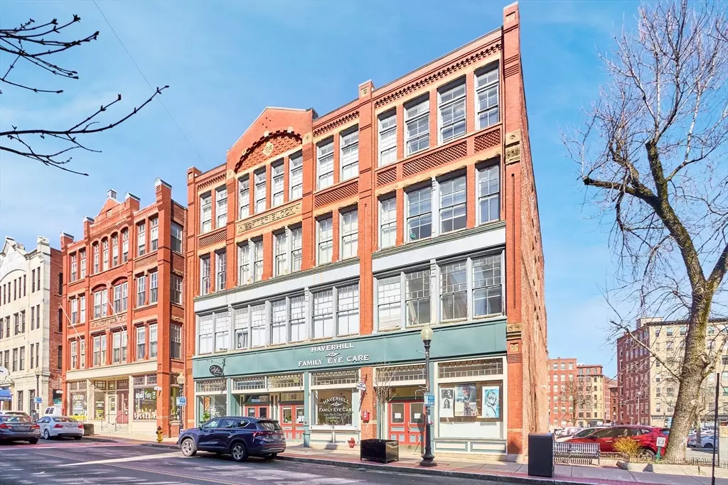 Haverhill, MA 01830,57 Washington St #3D
