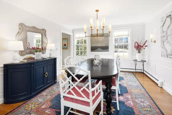 Hingham, MA 02043,10 Edgar Walker Ct