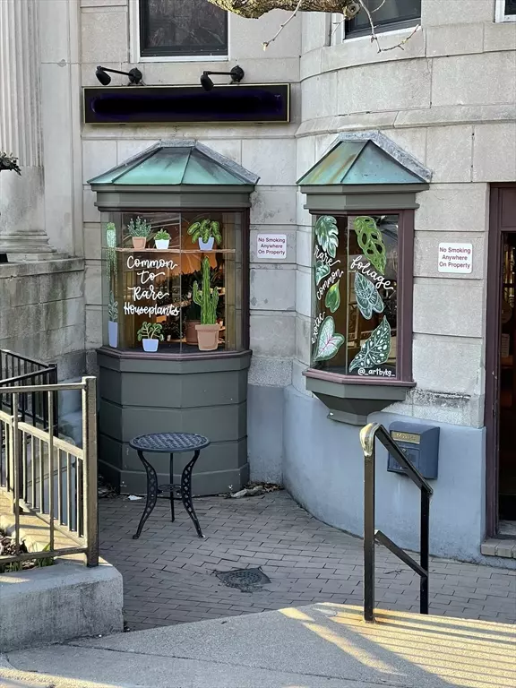 Brookline, MA 02446,1038 Beacon St #Cr1