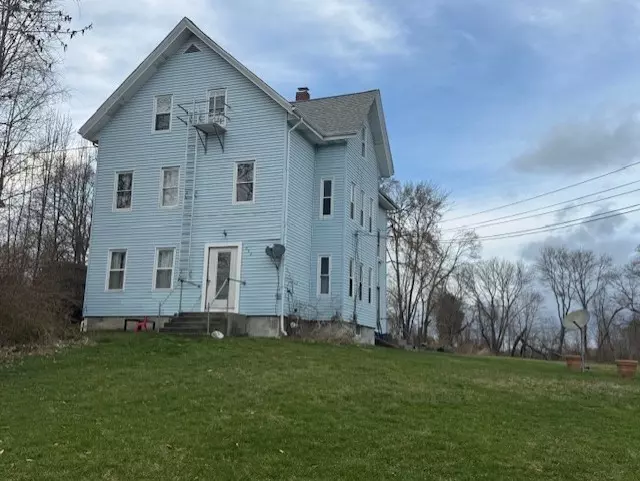 Dighton, MA 02715,352 Main St