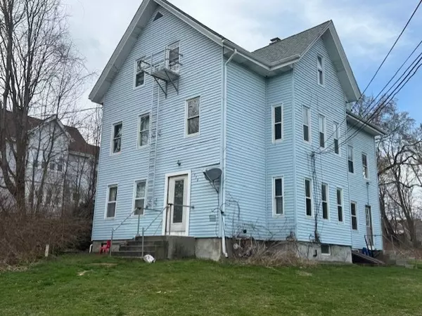 Dighton, MA 02715,352 Main St