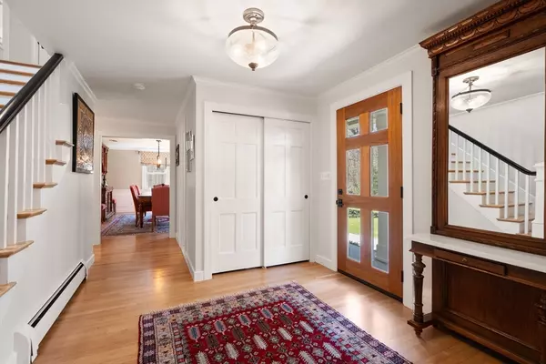 Weston, MA 02493,173 Country Drive
