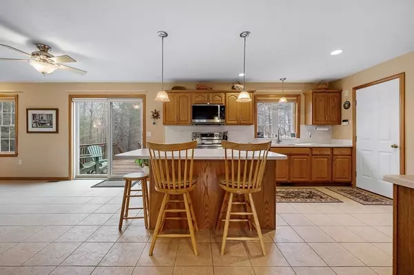 Lunenburg, MA 01462,15 Shaker Ct