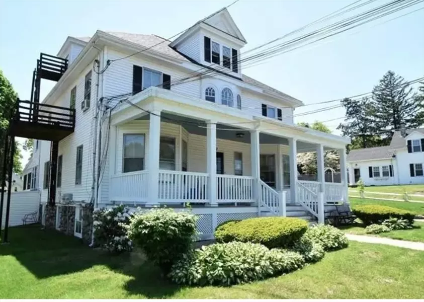 17 Union Street, Walpole, MA 02032