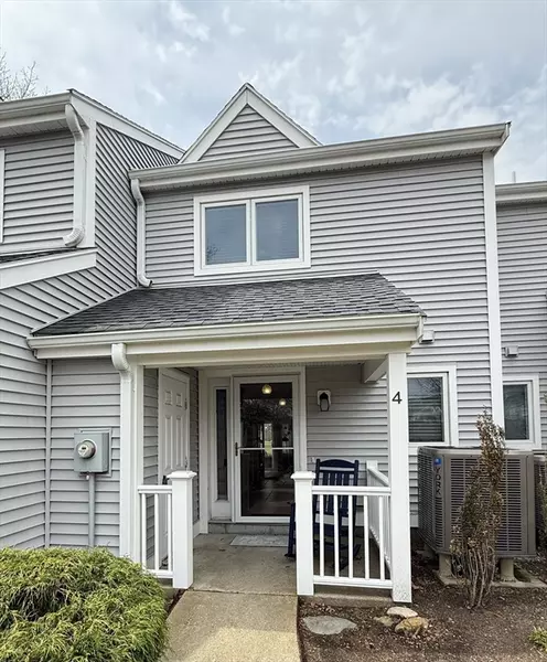4 Westcliff Dr #White Cliff, Plymouth, MA 02360
