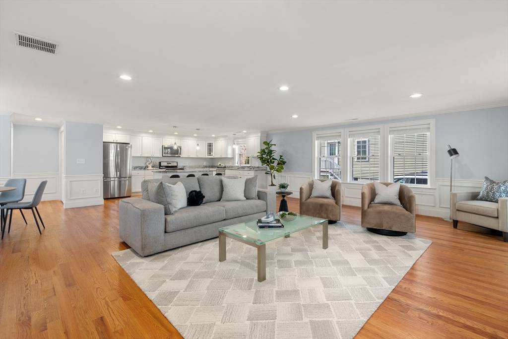 Watertown, MA 02472,63 Wilson Ave #63
