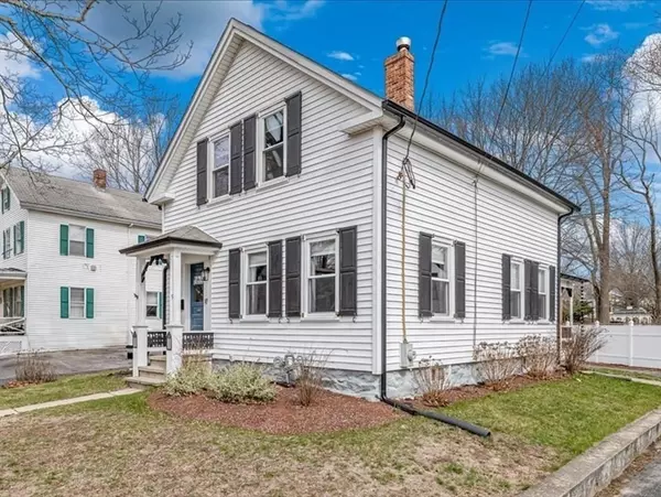 9 Southwick St., Middleboro, MA 02346