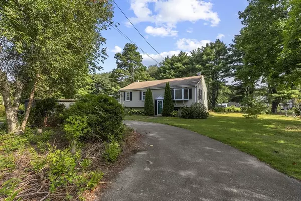 Marion, MA 02738,7 Blueberry Way