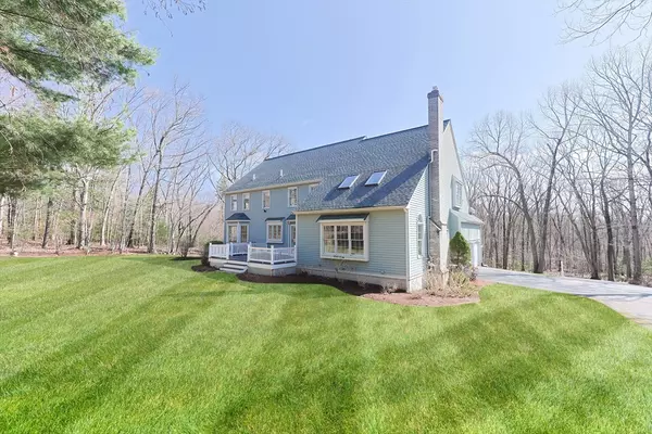 Holliston, MA 01746,235 Underwood Street