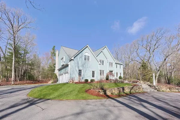 Holliston, MA 01746,235 Underwood Street