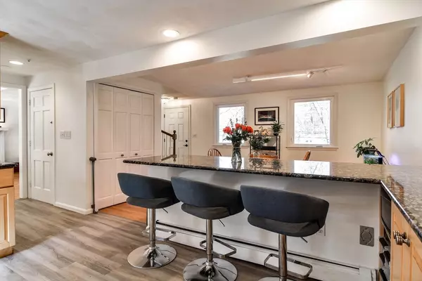 Boxborough, MA 01719,248 Liberty Square Rd