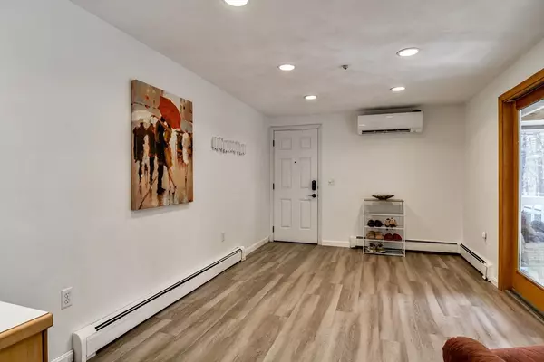 Boxborough, MA 01719,248 Liberty Square Rd