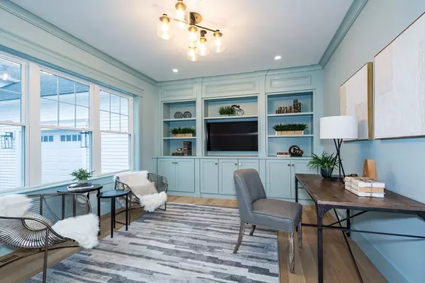 Natick, MA 01760,4 Yuba Pl #4