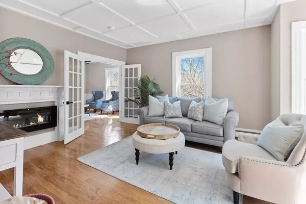 925 Washington St, Abington, MA 02351
