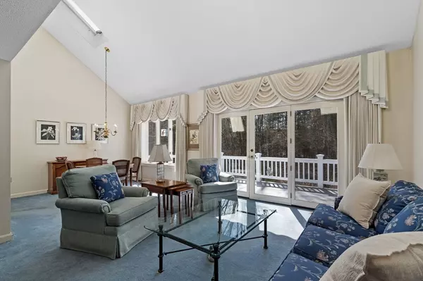 Amesbury, MA 01913,17 Bartlett's Reach #17