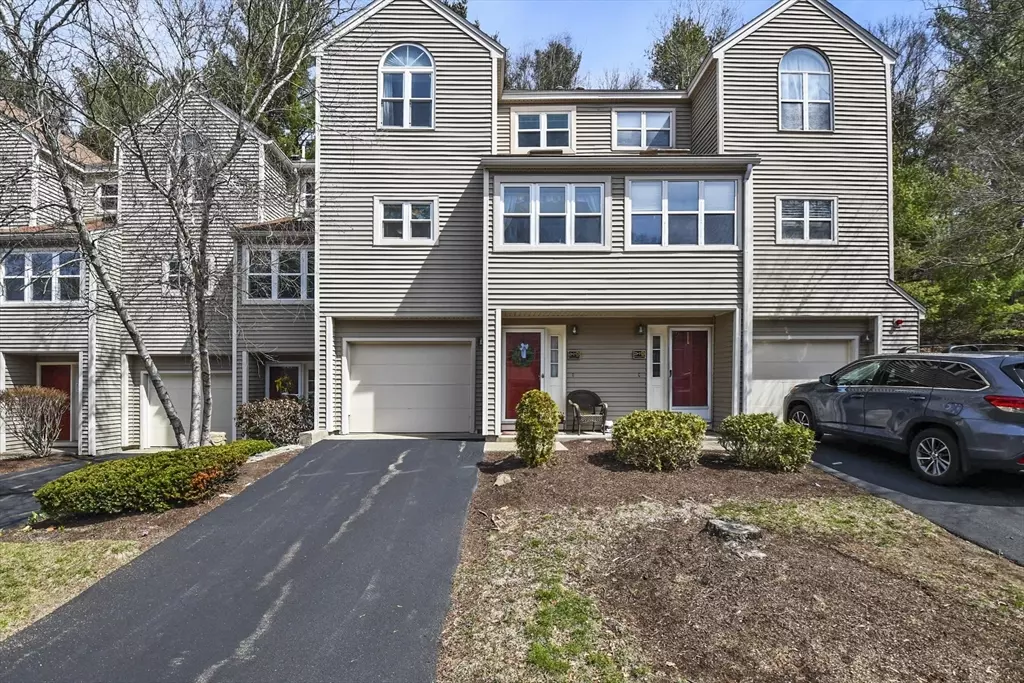 Oxford, MA 01537,23 Thayer Pond Drive #2