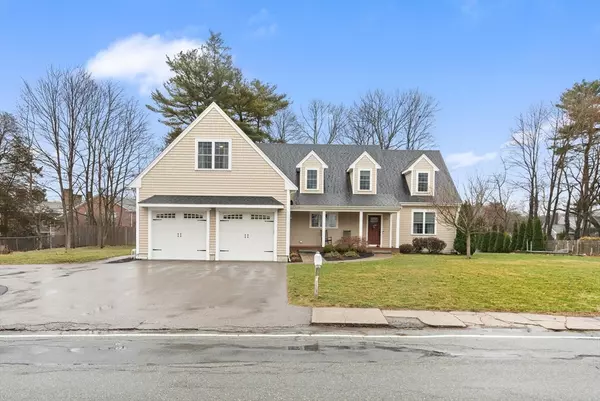 Walpole, MA 02032,176 East St