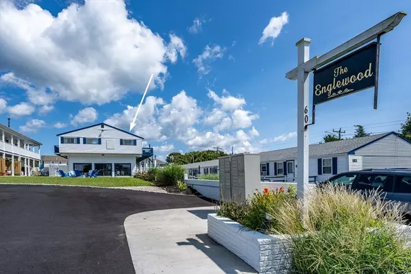 60 Broadway St #9, Yarmouth, MA 02673