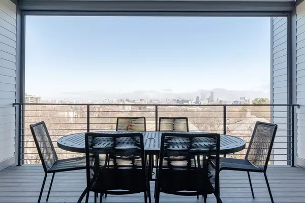 Brookline, MA 02445,28 Colbourne Cres #U28