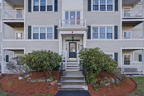 450 Brookside Dr #L, Andover, MA 01810