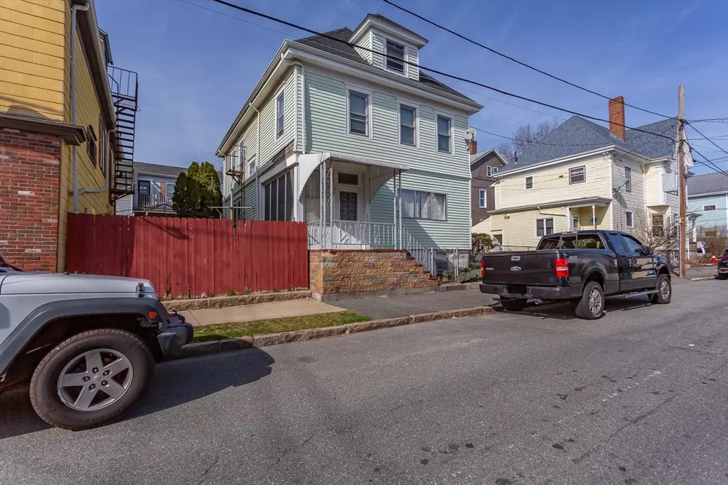 New Bedford, MA 02740,195 Grinnell St