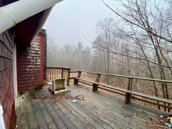 Royalston, MA 01368,44 Warwick Rd