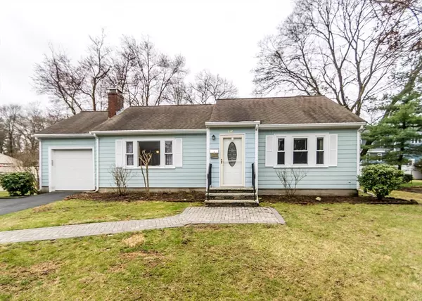 Waltham, MA 02451,136 Greenwood Lane
