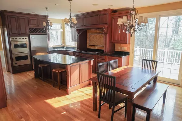 Northborough, MA 01532,11 Mulligan Way