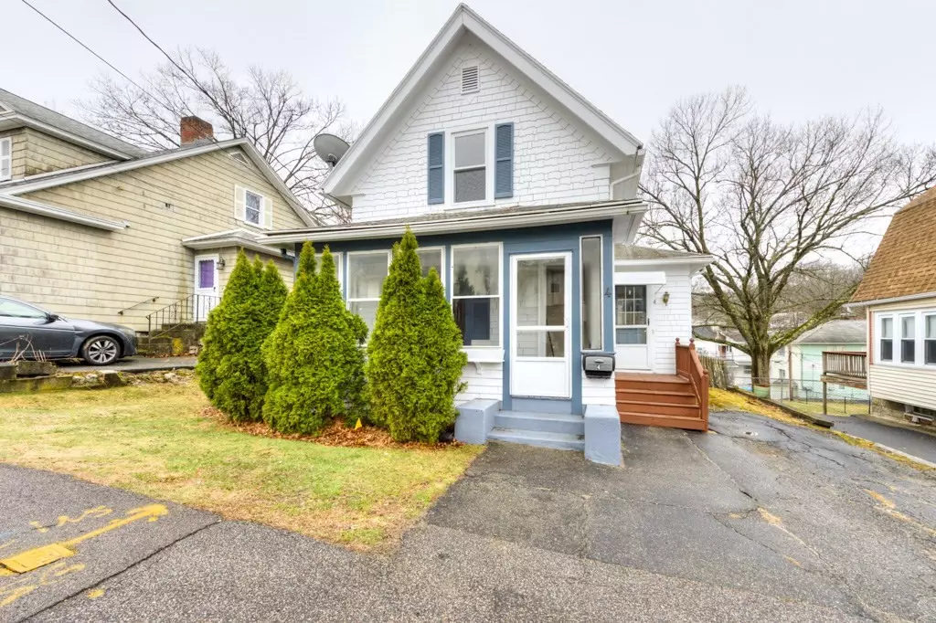 Worcester, MA 01604,4 Commonwealth Ave