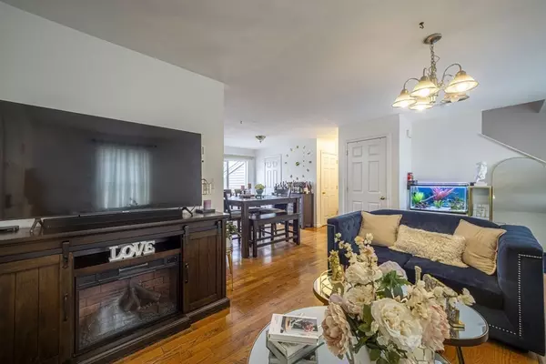 Lawrence, MA 01843,46-48 Newton St