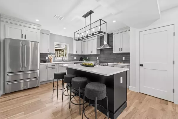 Arlington, MA 02474,22 Fordham St #22