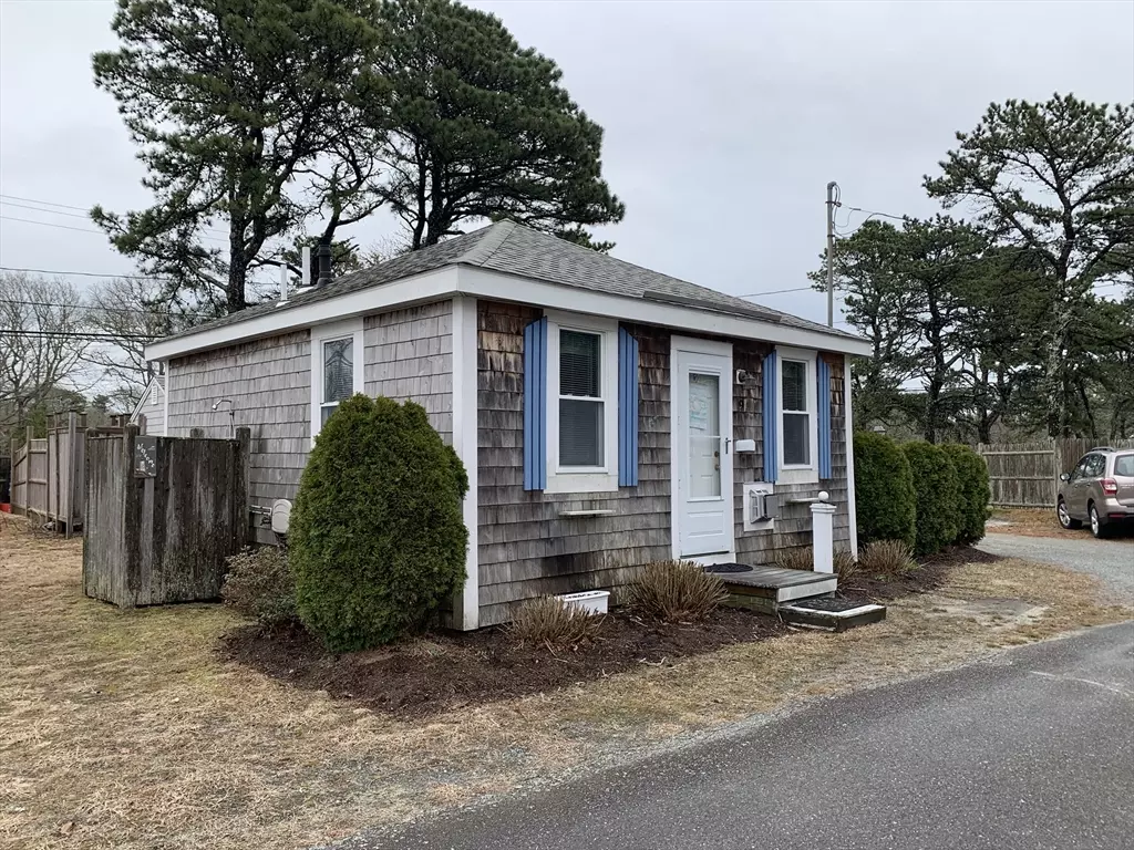 Yarmouth, MA 02673,503 Rt 28 #09