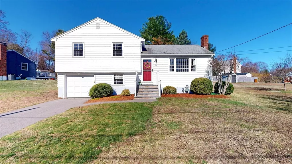 5 Gerard Circle, Franklin, MA 02038