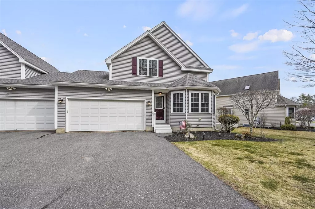 Hubbardston, MA 01452,4 Moosehorn Hill Circle #4