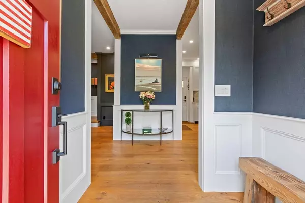 Provincetown, MA 02657,17 Point Street