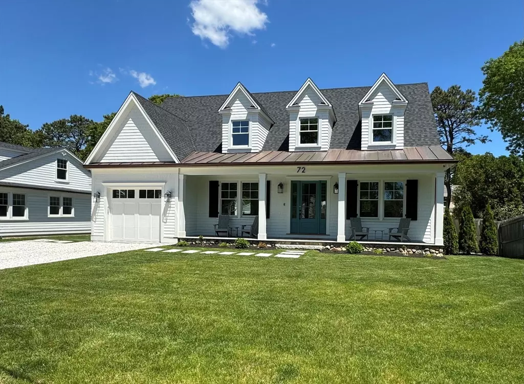 Falmouth, MA 02536,72 Woodside Dr.