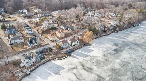 Worcester, MA 01604,327 Bridle Path