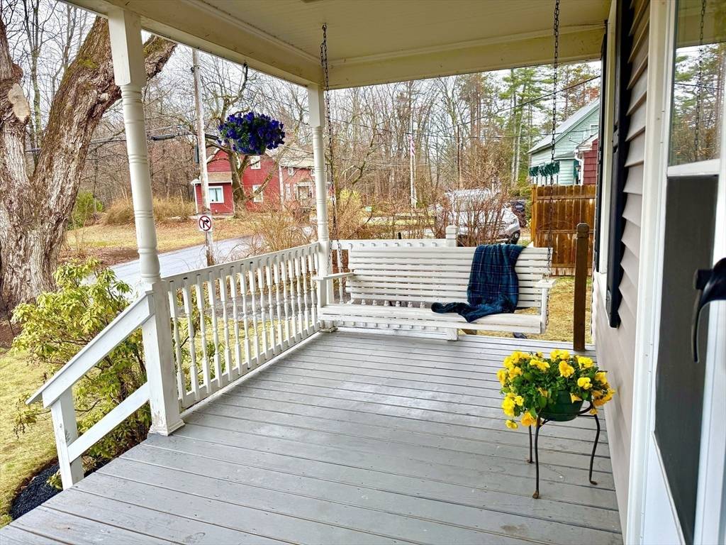 Holden, MA 01520,26 Pleasant St