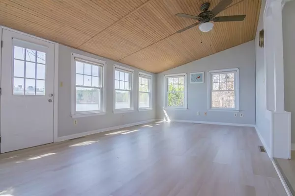 Pembroke, MA 02359,10 Glenwood Road