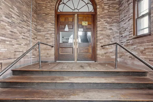 Worcester, MA 01604,31 Elizabeth St #G3