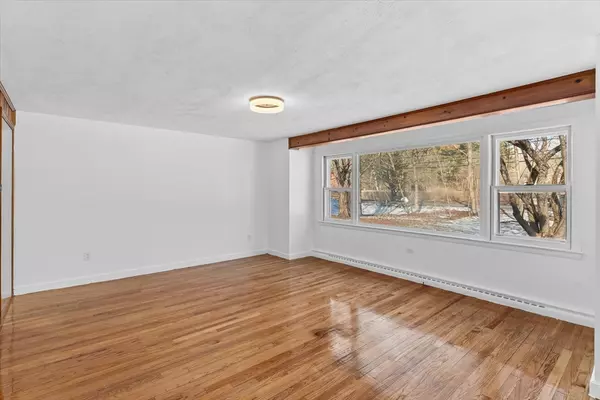 Stow, MA 01775,260 Great Rd