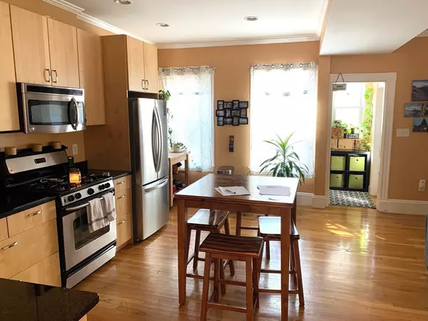 Boston, MA 02125,37 Mt Vernon #1R